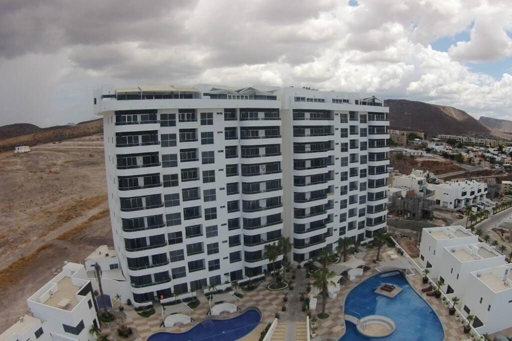 Condo En Torres Cantera De 2 Recamaras 2 1/2 Banos La Paz Exteriör bild